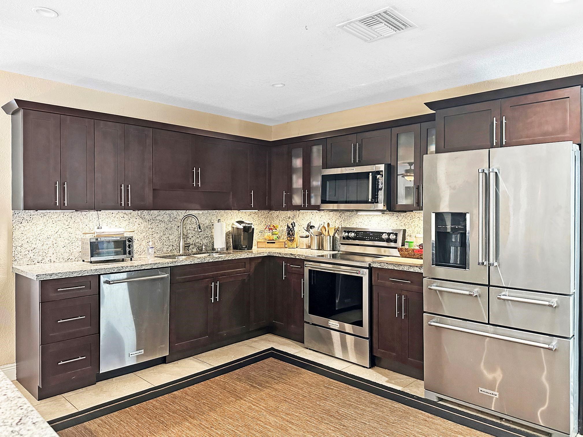 GARDEN ISLES SEC ONE - Residential Lease