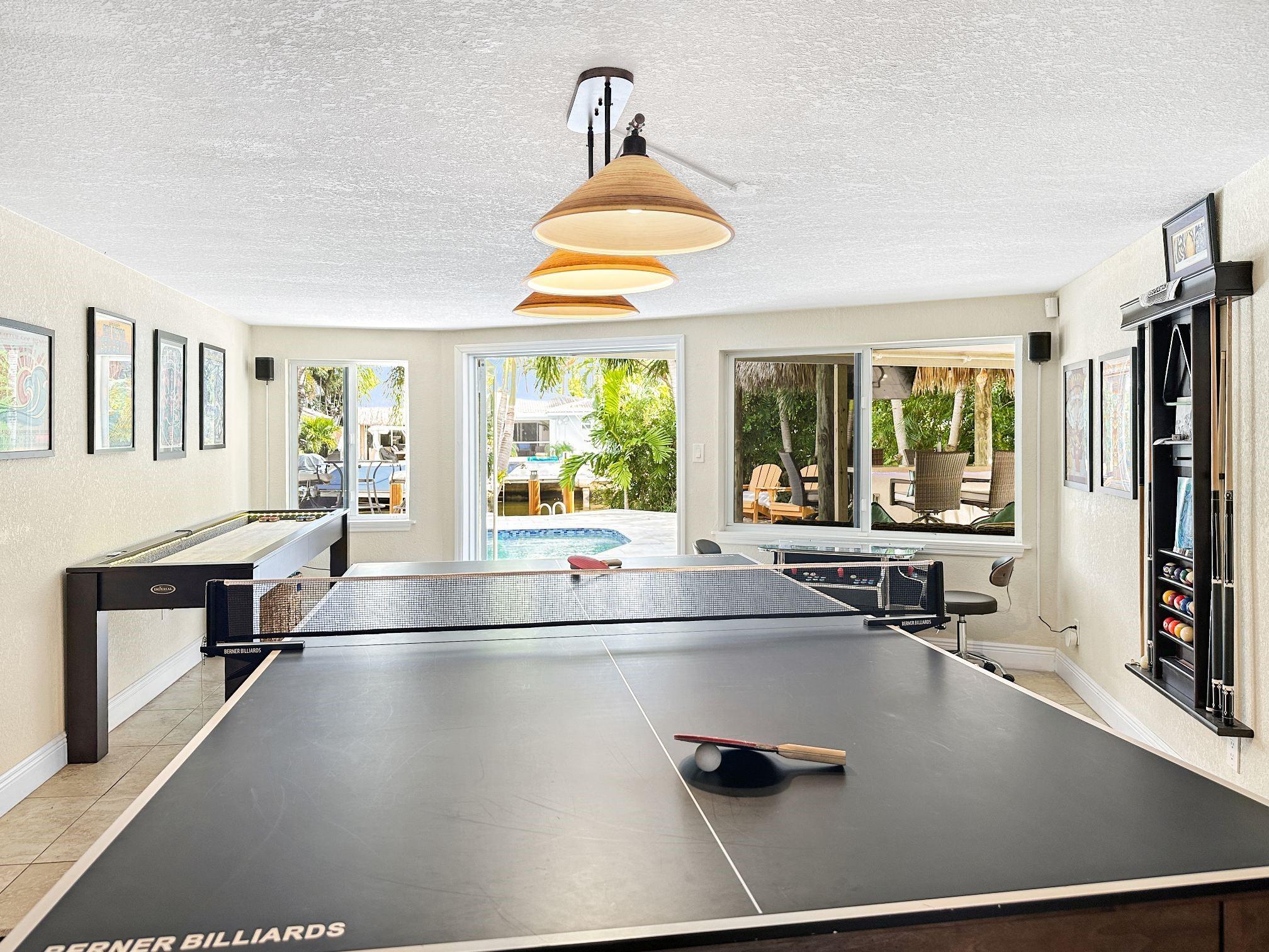 GARDEN ISLES SEC ONE - Residential Lease