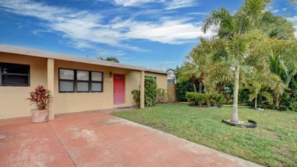 Photo of 511 Minnesota Street, Lantana, FL 33462 (MLS # R11093241)