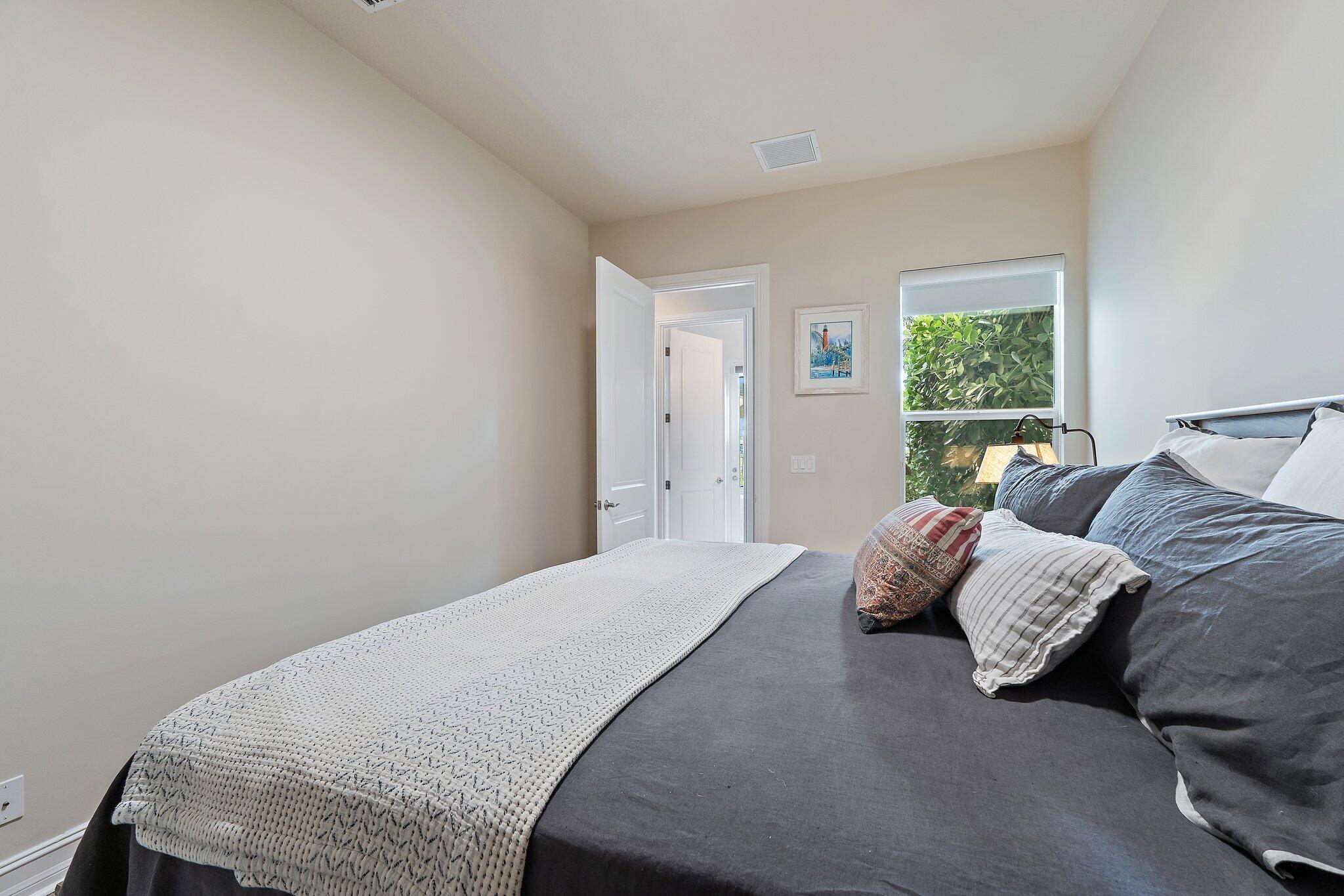 JUPITER COUNTRY CLUB - Residential