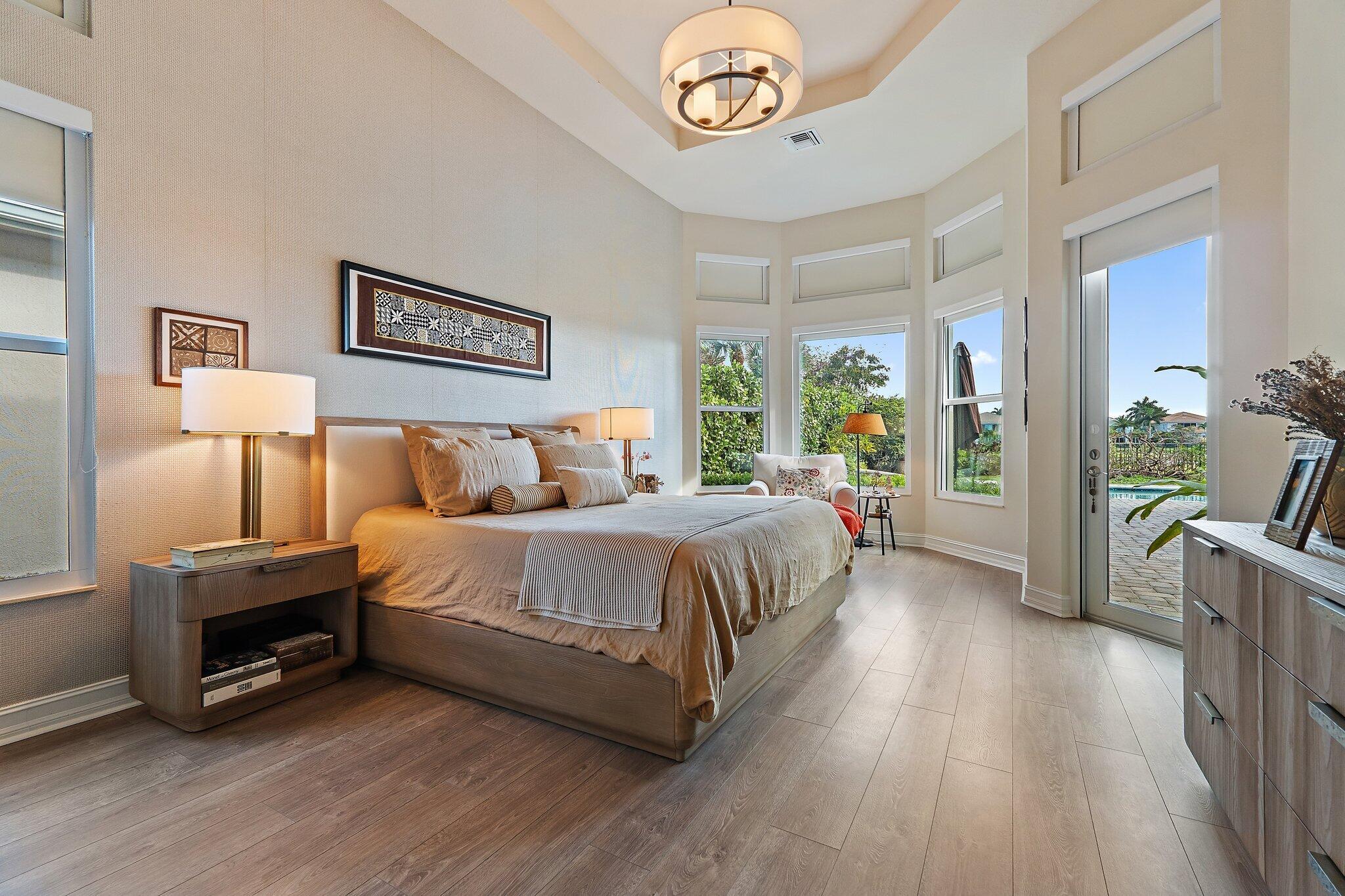 JUPITER COUNTRY CLUB - Residential