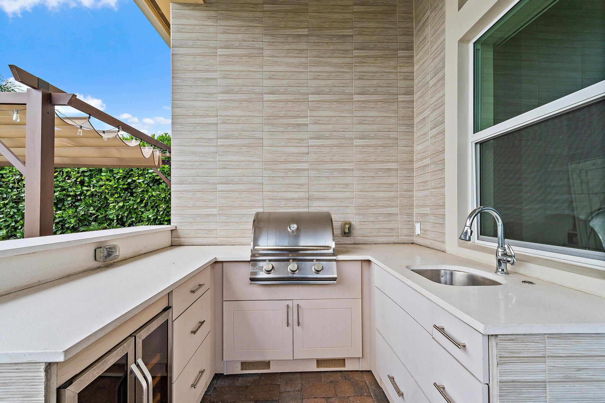 JUPITER COUNTRY CLUB - Residential