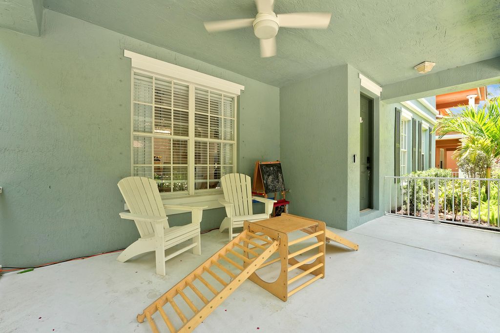 Photo of 1459 W Bexley Park Drive, Delray Beach, FL 33445 (MLS # R11105891)