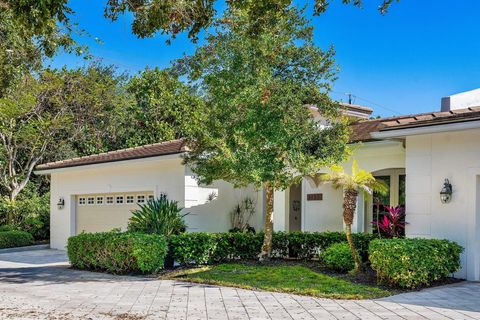 A home in Indian River Shores