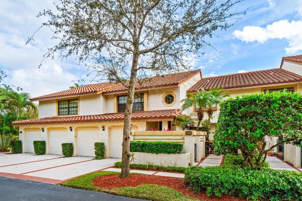 Photo of 7704 La Mirada Drive, Boca Raton, FL 33433 (MLS # R11059225)