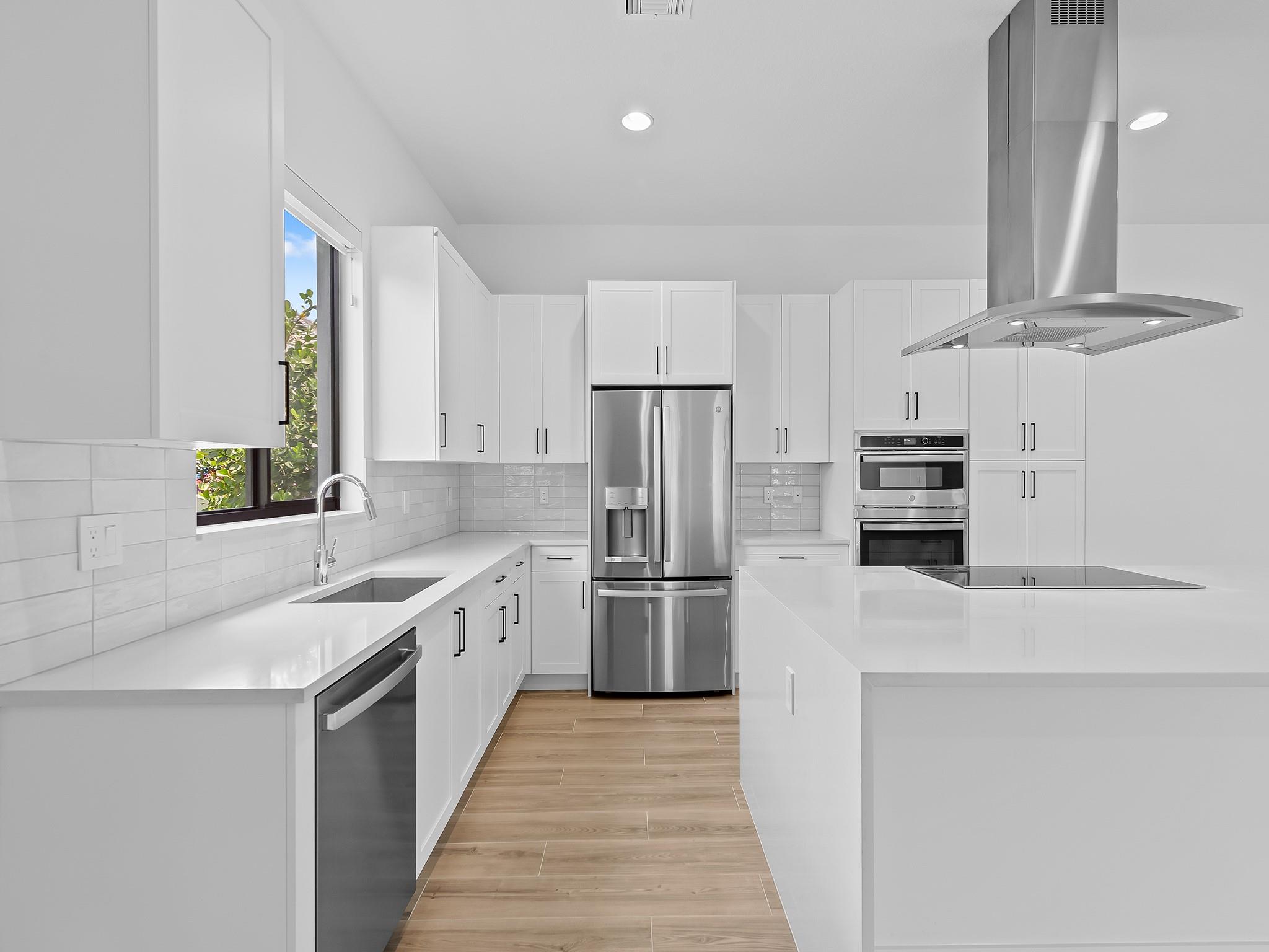 1425 SW 23rd Court