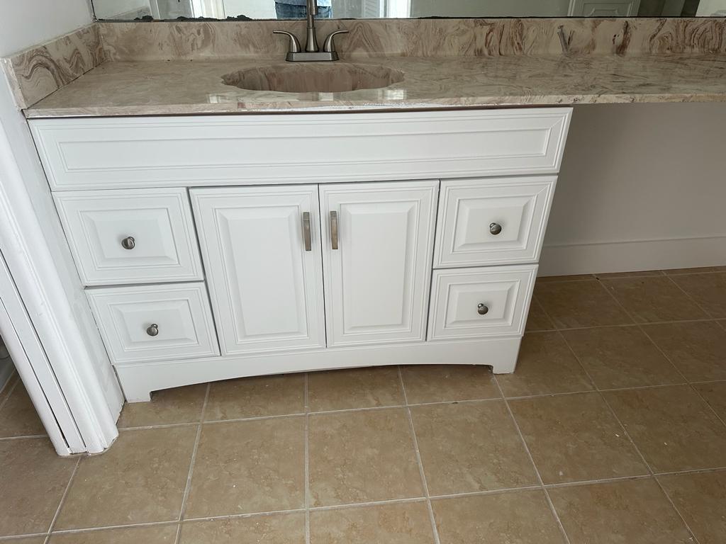 BRIDGEWOOD TOWNHOUSE CONDO - Residential Lease