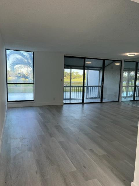 BRIDGEWOOD TOWNHOUSE CONDO - Residential Lease