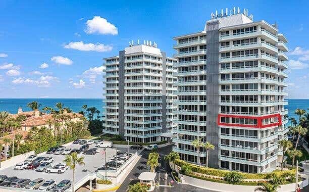Photo of 3554 OCEAN Drive #501S, Vero Beach, FL 32963 (MLS # B26063871)