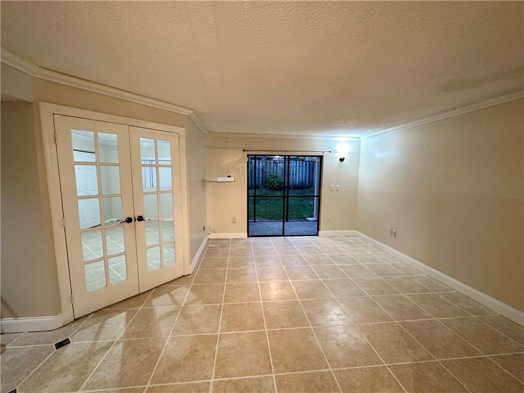 Carmel Lakes Condo - Residential Lease