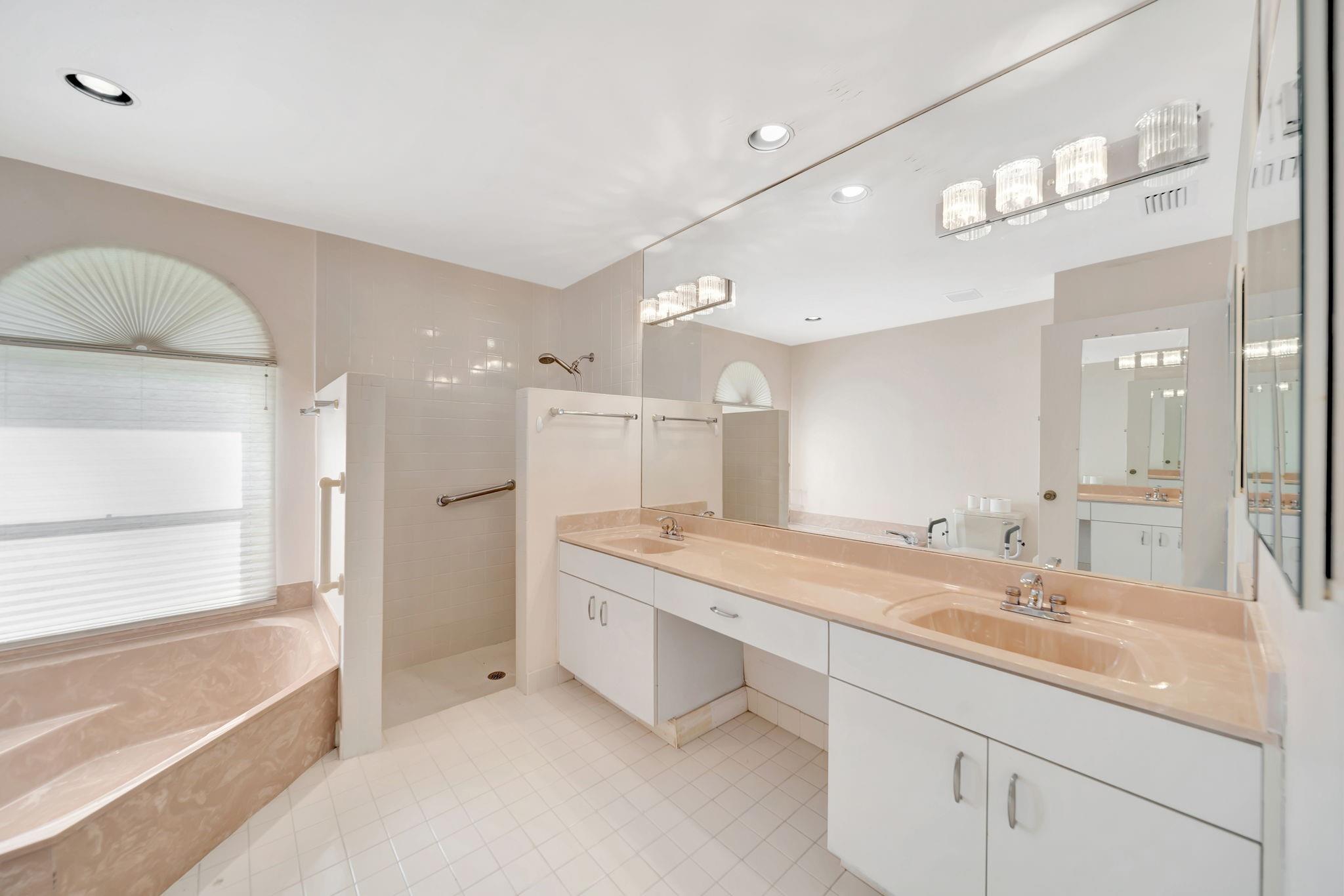 WOODMONT TRACT 47 - Residential