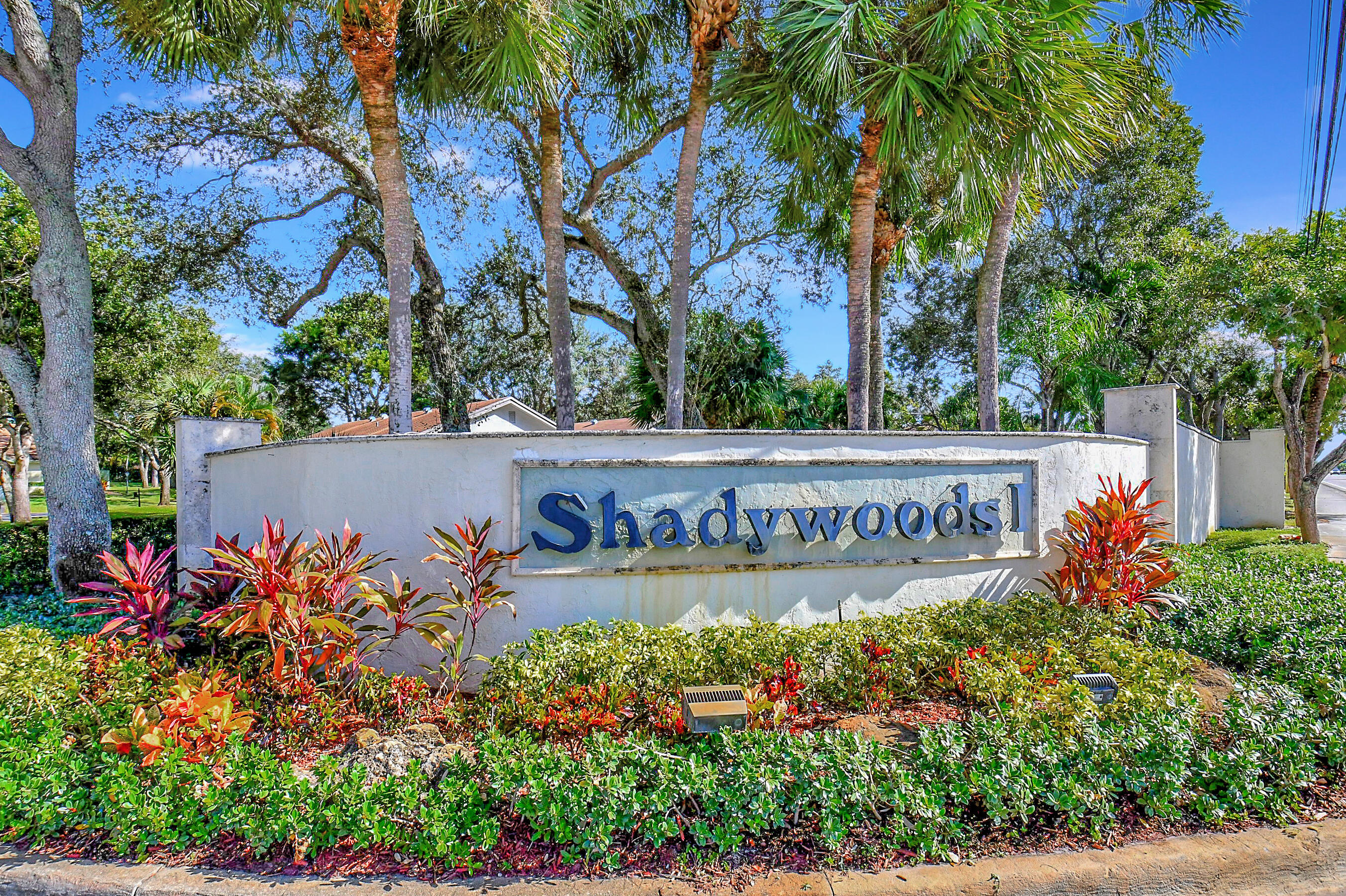 Shadywoods - Residential