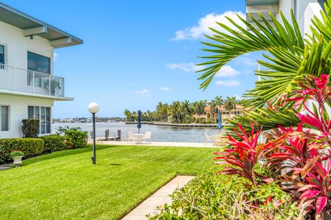 Tiny photo for 425 Bayshore Drive #15, Fort Lauderdale, FL 33304 (MLS # B26048251)