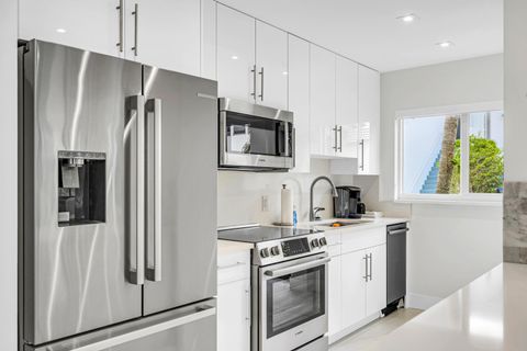 Tiny photo for 425 Bayshore Drive #15, Fort Lauderdale, FL 33304 (MLS # B26048251)