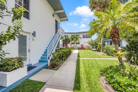 Tiny photo for 425 Bayshore Drive #15, Fort Lauderdale, FL 33304 (MLS # B26048251)
