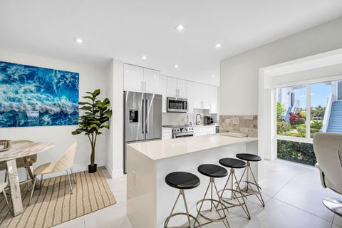 Tiny photo for 425 Bayshore Drive #15, Fort Lauderdale, FL 33304 (MLS # B26048251)