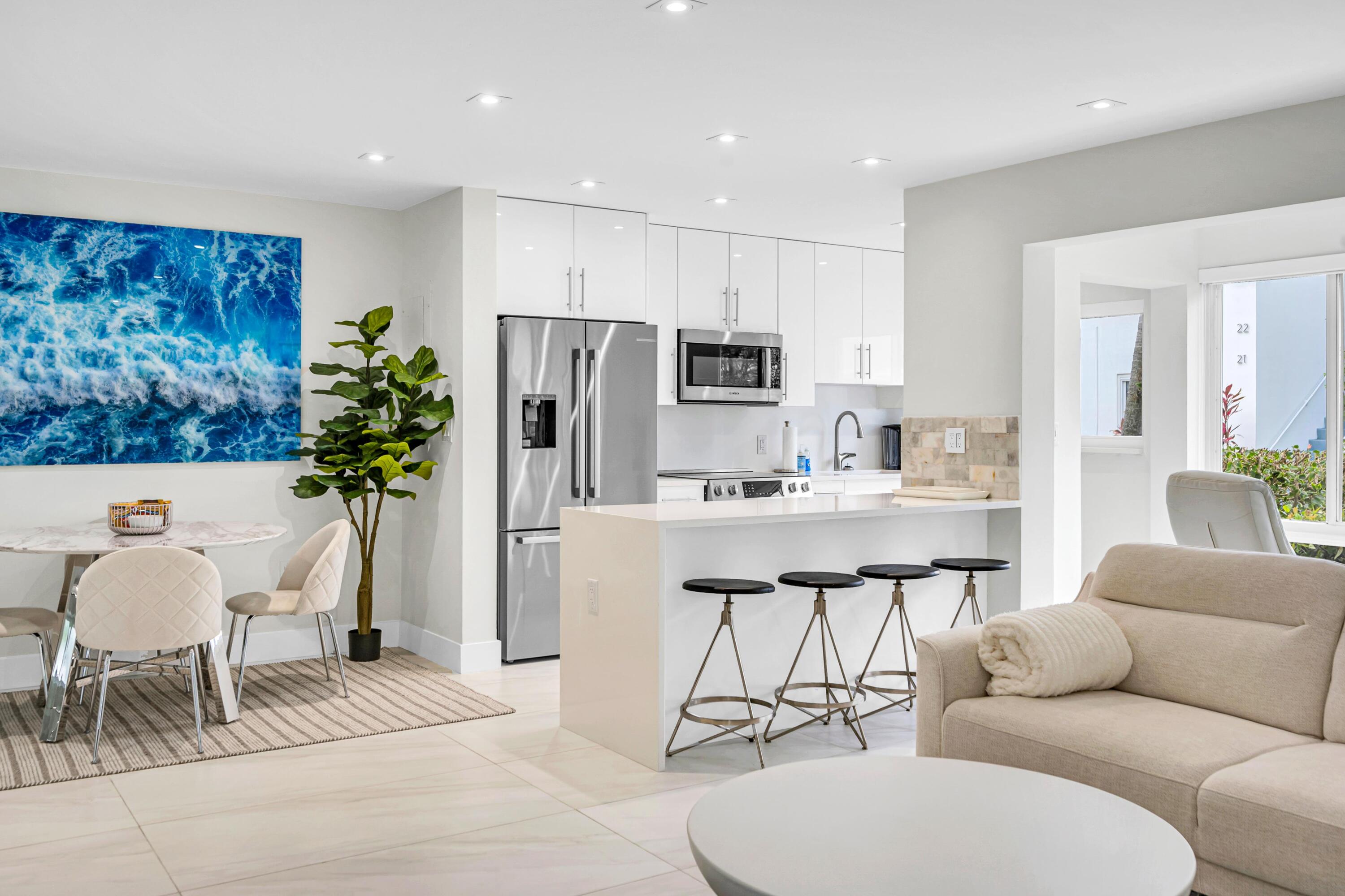 425 Bayshore Drive