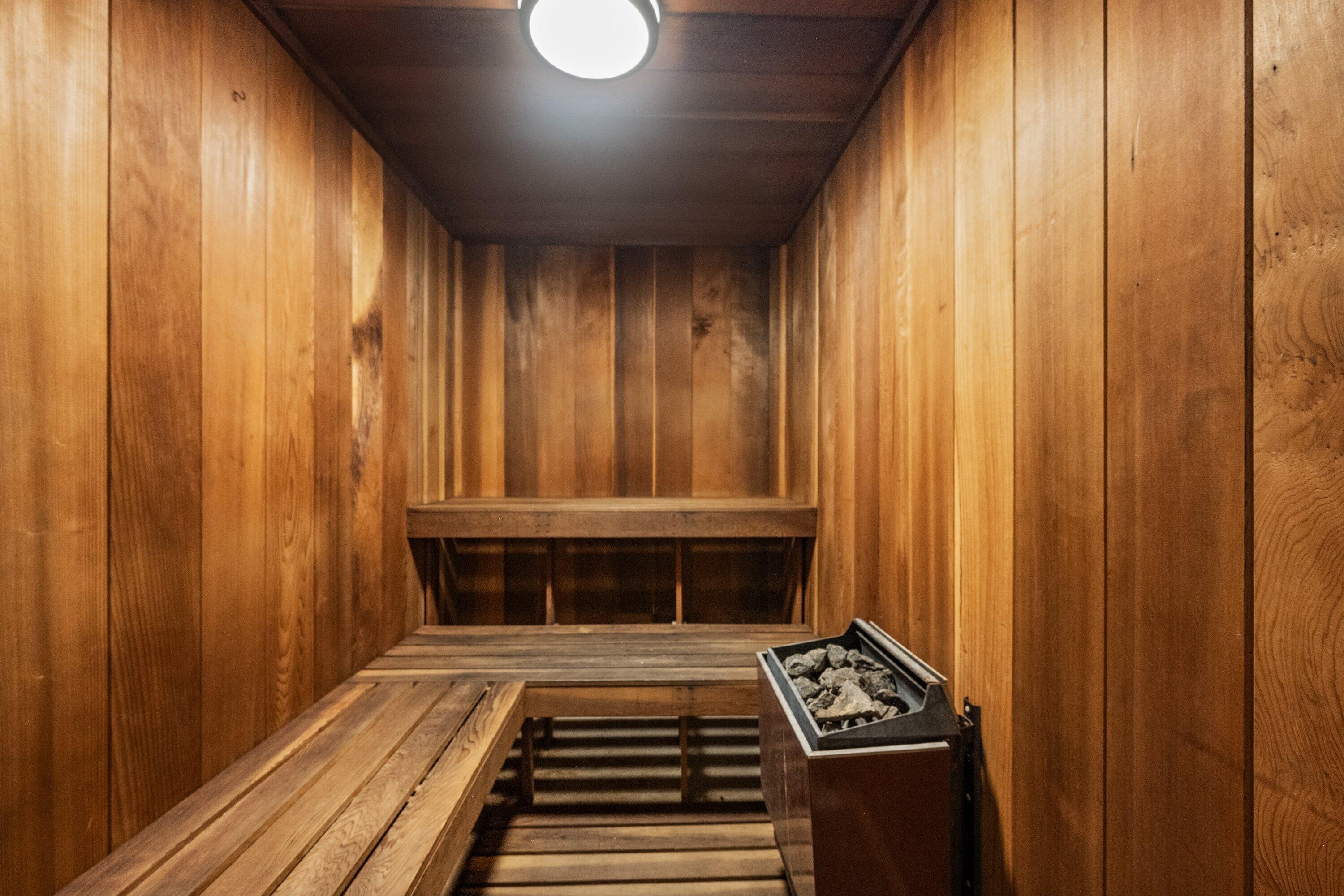 ATRIUMS OF PALM BEACH CONDO - Residential