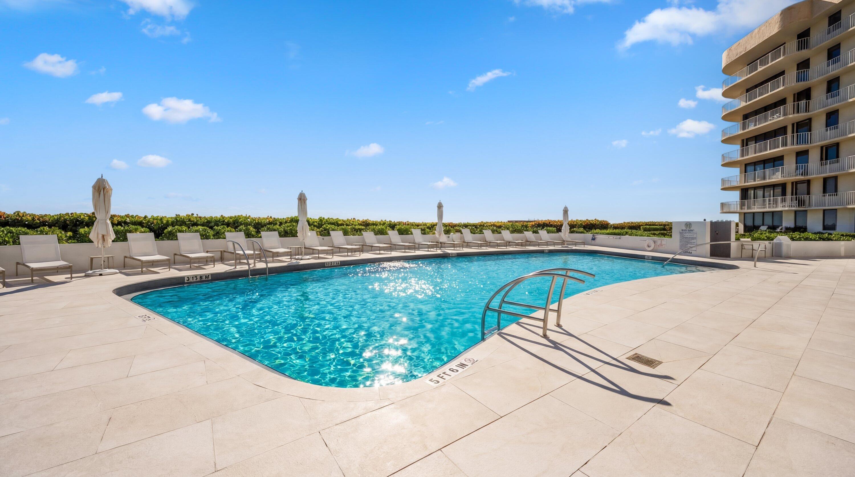 ATRIUMS OF PALM BEACH CONDO - Residential