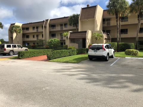 A home in Lake Worth