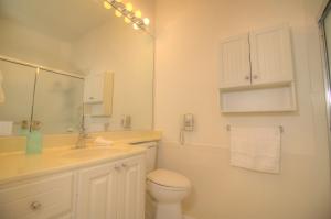 ISLES AT PALM BEACH GARDE - Residential