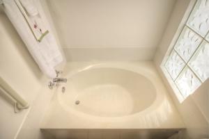 ISLES AT PALM BEACH GARDE - Residential