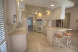 ISLES AT PALM BEACH GARDE - Residential