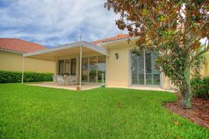 ISLES AT PALM BEACH GARDE - Residential