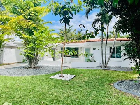 1910 NE 17th Ter, Fort Lauderdale, FL 33305 - MLS#: F10486864