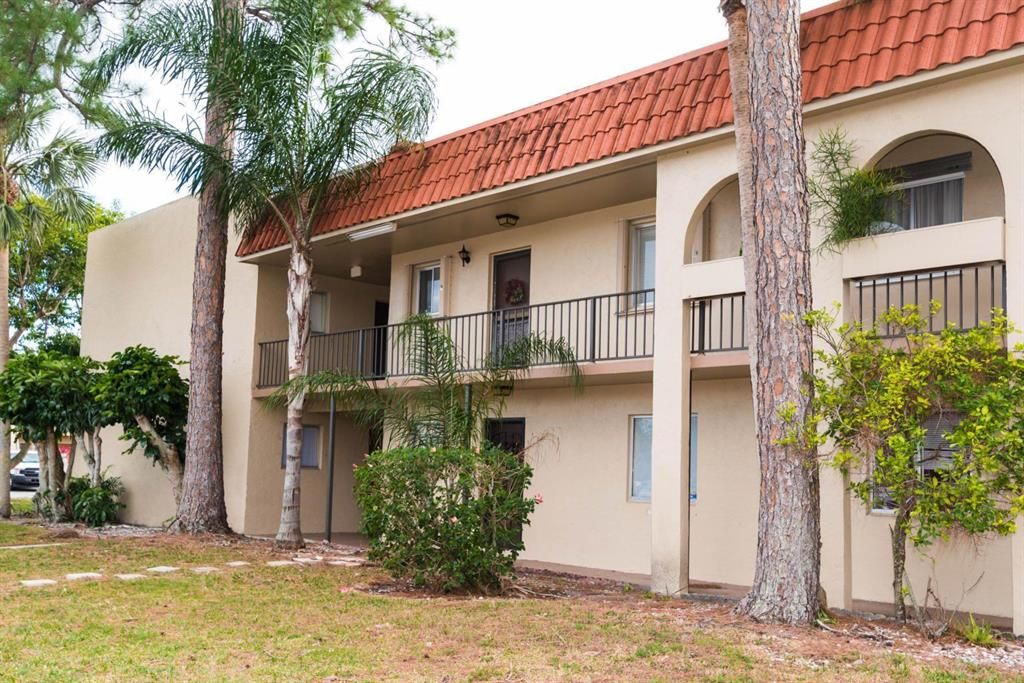 Photo of 6054 Forest Hill Boulevard #103, West Palm Beach, FL 33415 (MLS # R10700311)