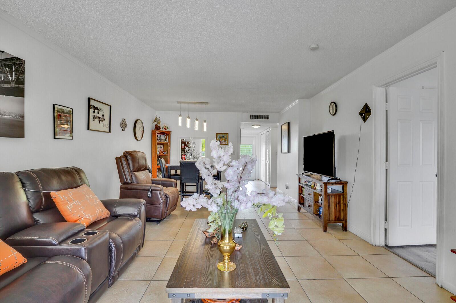 Bermuda Club - Residential