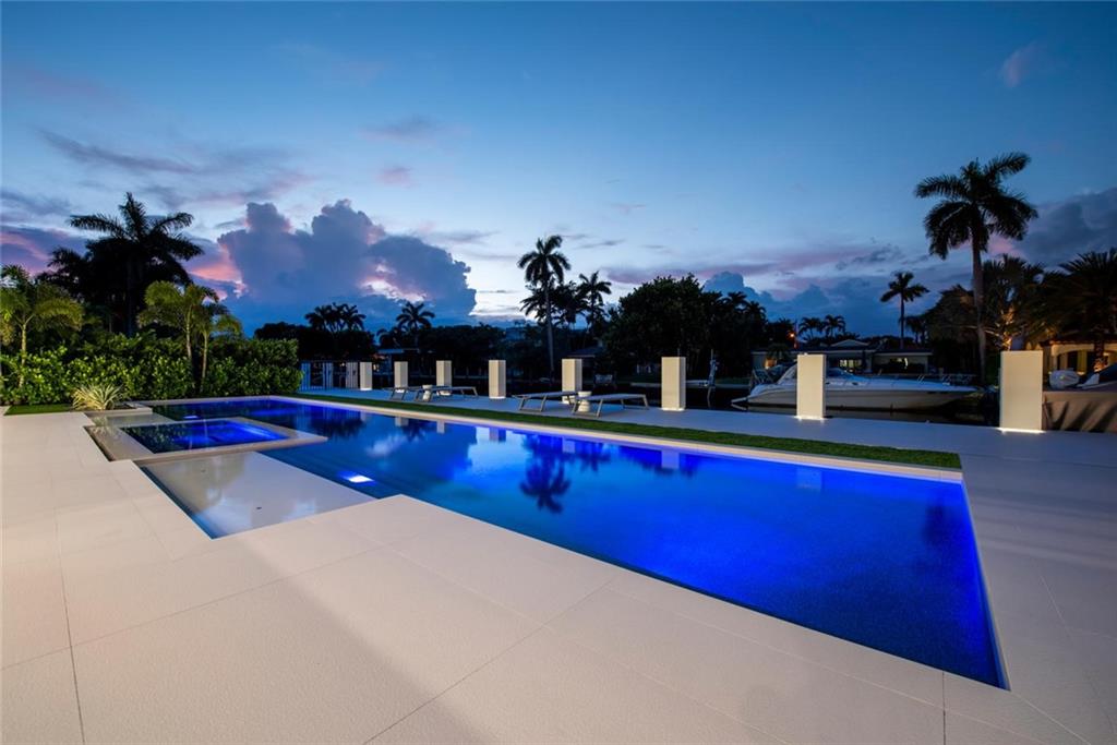 LAS OLAS SEVEN ISLES - Residential