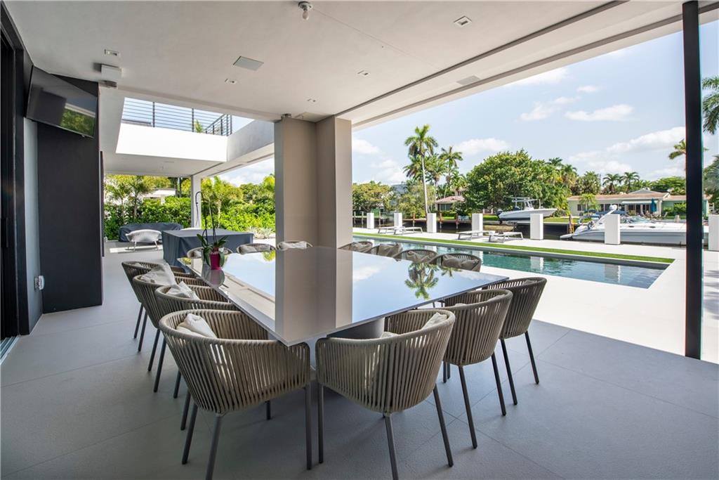 LAS OLAS SEVEN ISLES - Residential