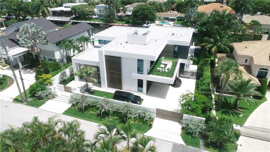 LAS OLAS SEVEN ISLES - Residential