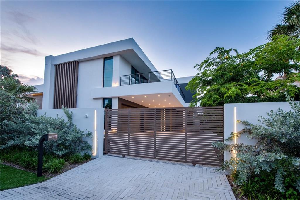 LAS OLAS SEVEN ISLES - Residential