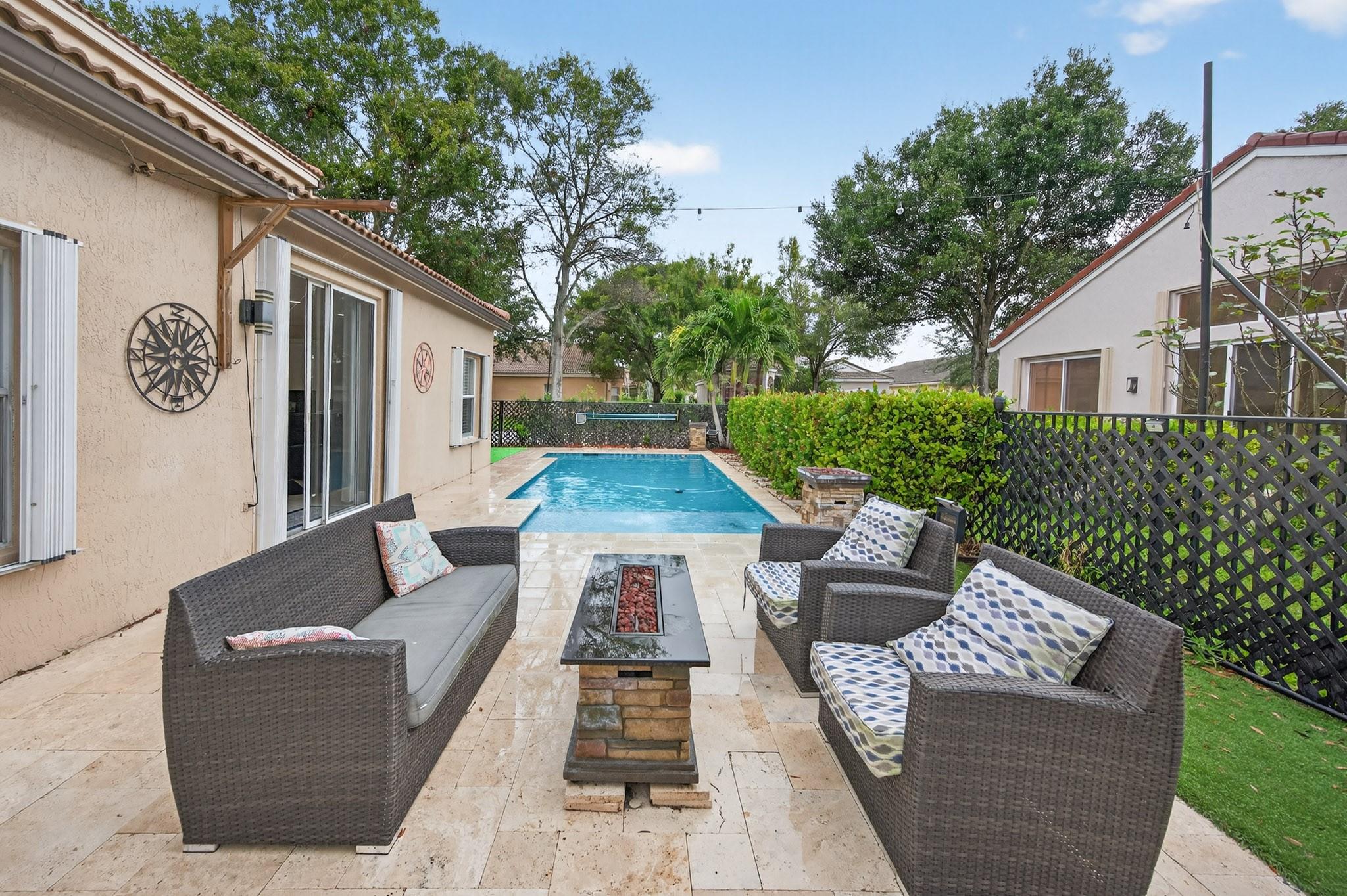 Victoria Isles - Residential