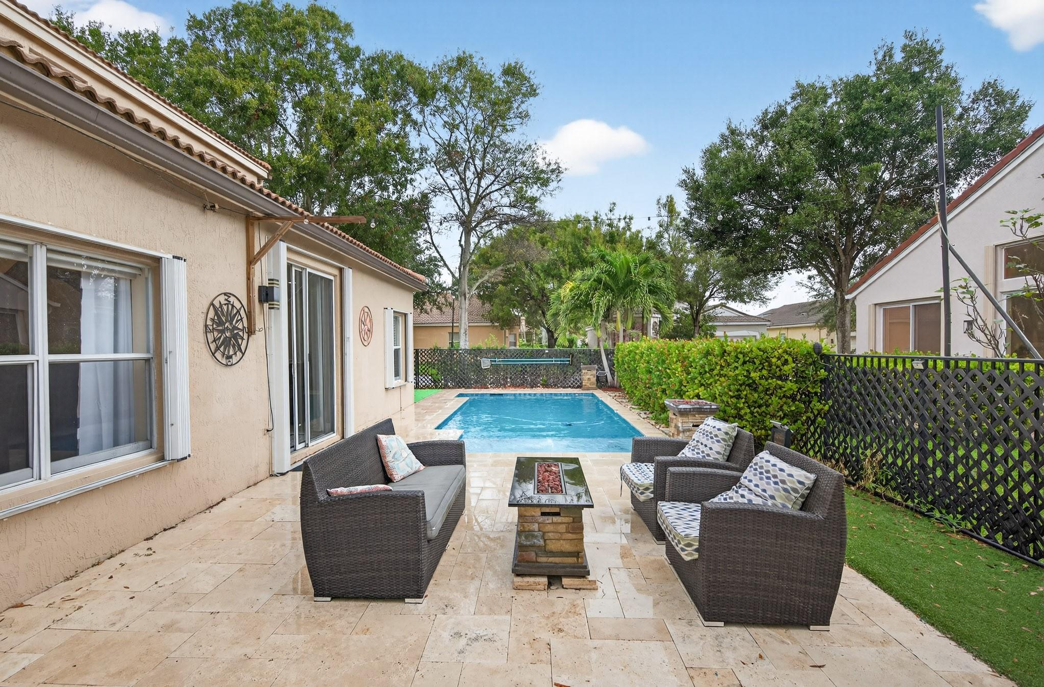 Victoria Isles - Residential