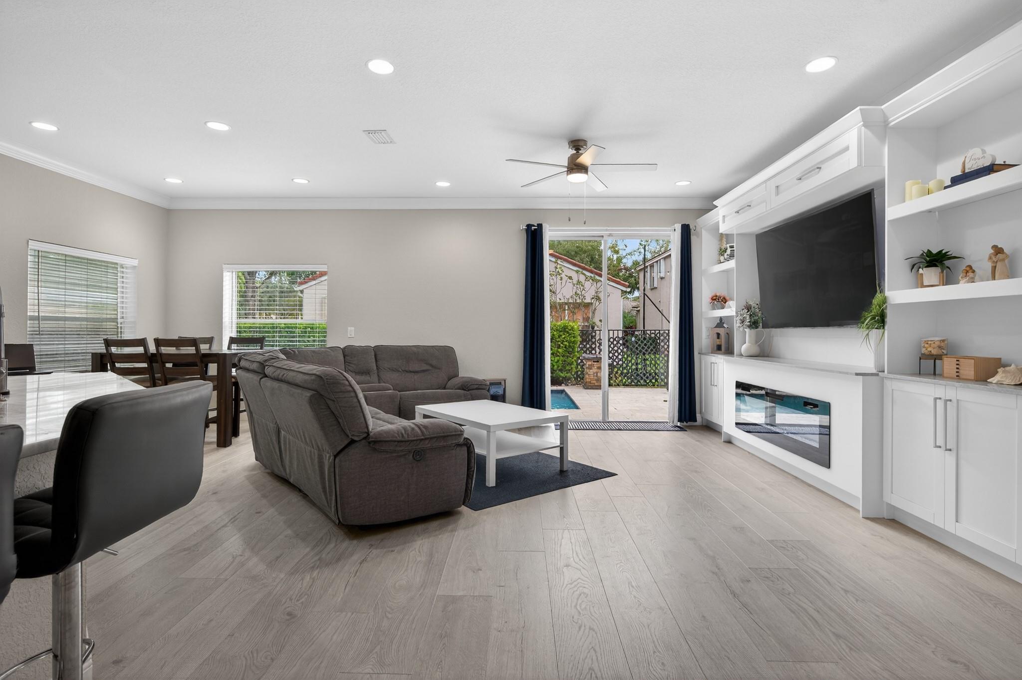 Victoria Isles - Residential