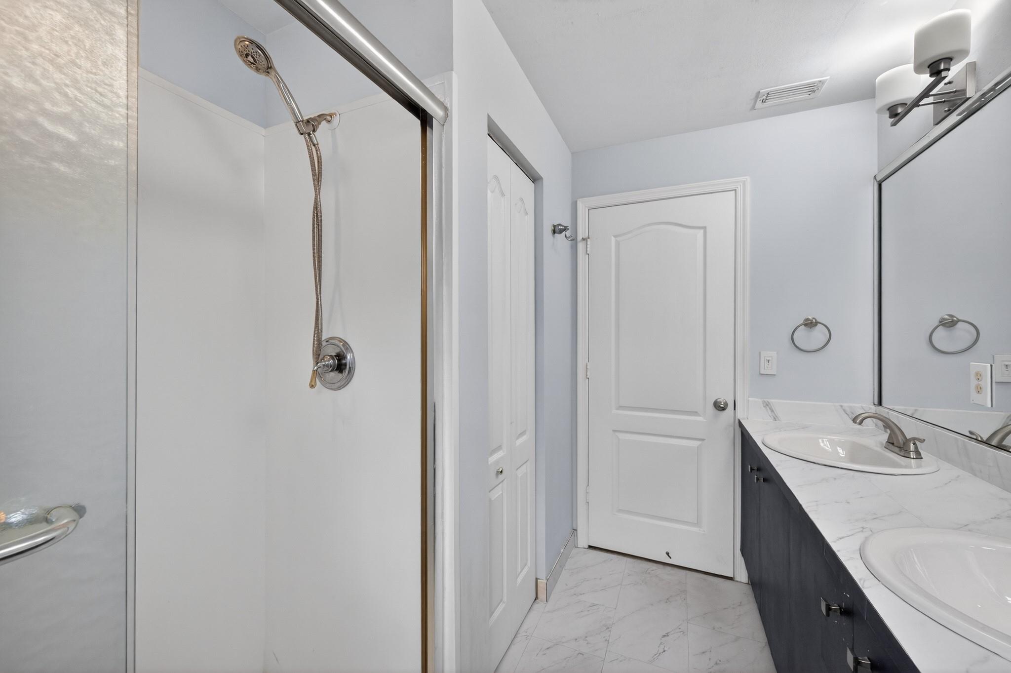 Victoria Isles - Residential