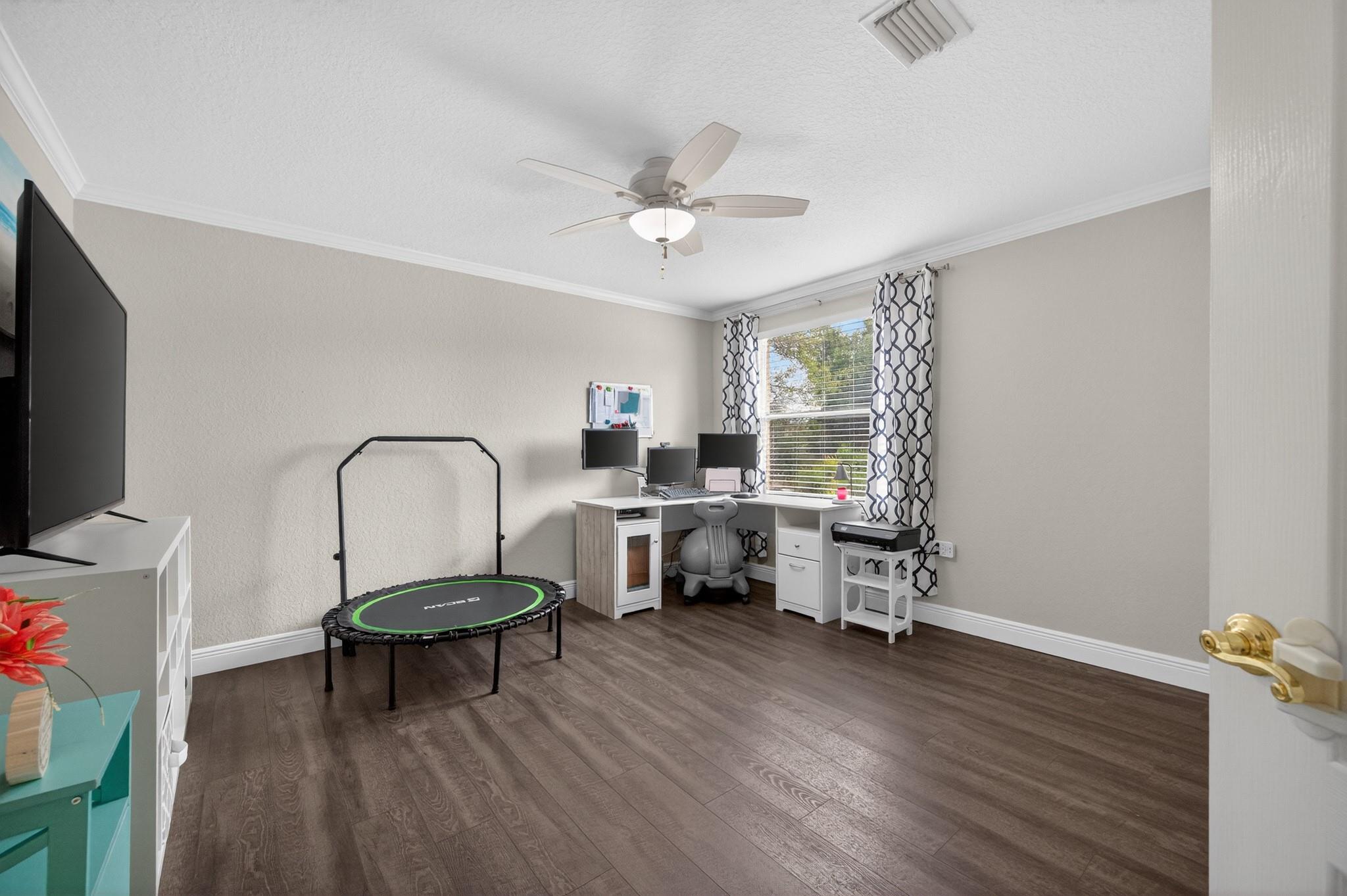 Victoria Isles - Residential