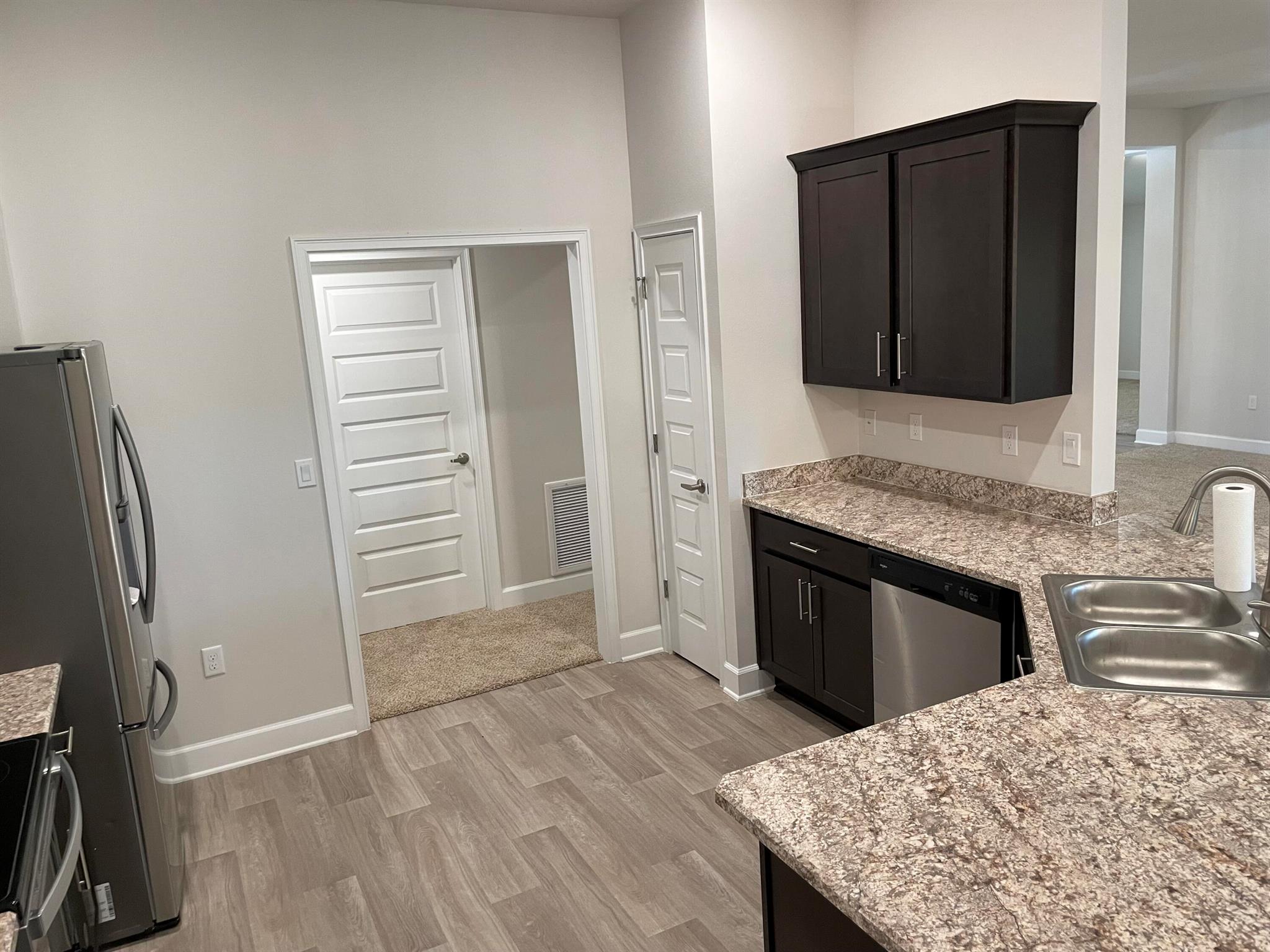 PORT ST LUCIE SECTION 47 - Residential Lease