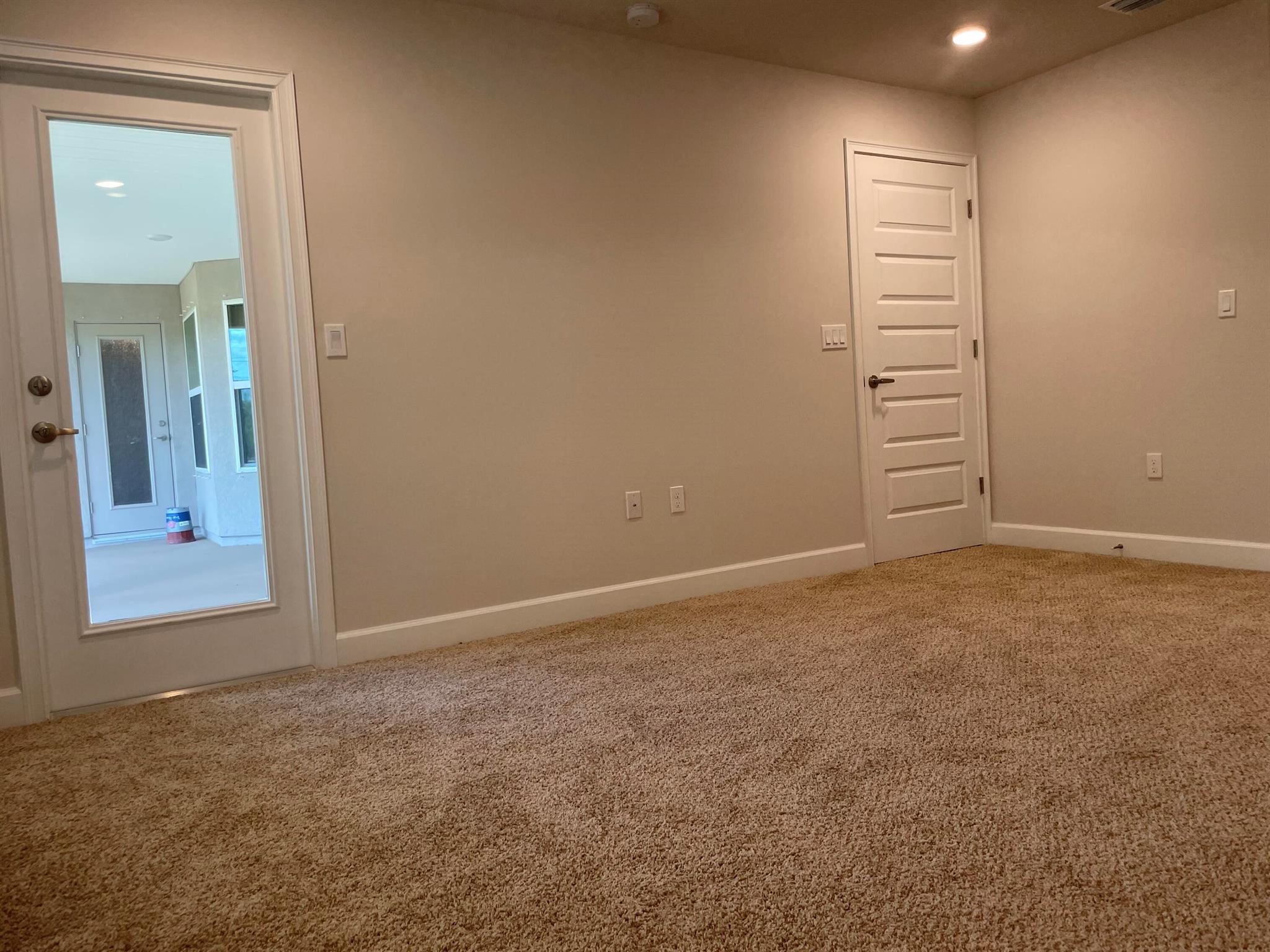 PORT ST LUCIE SECTION 47 - Residential Lease