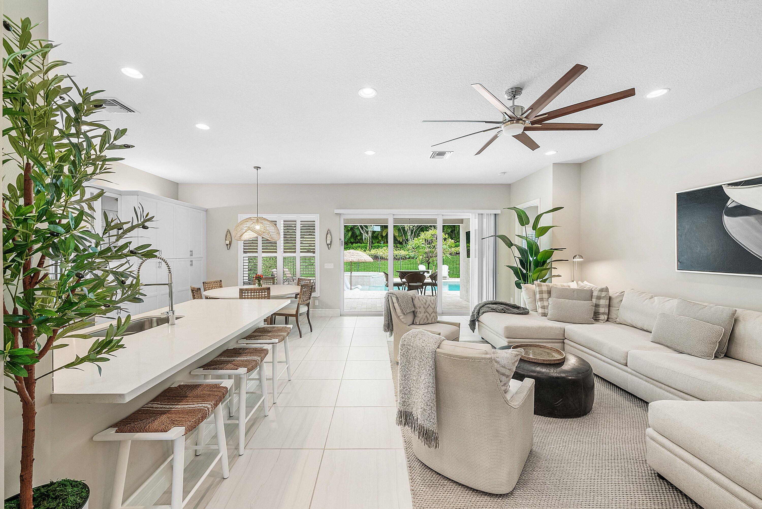 VALENCIA COVE AGR PUD SOUTH PL - Residential