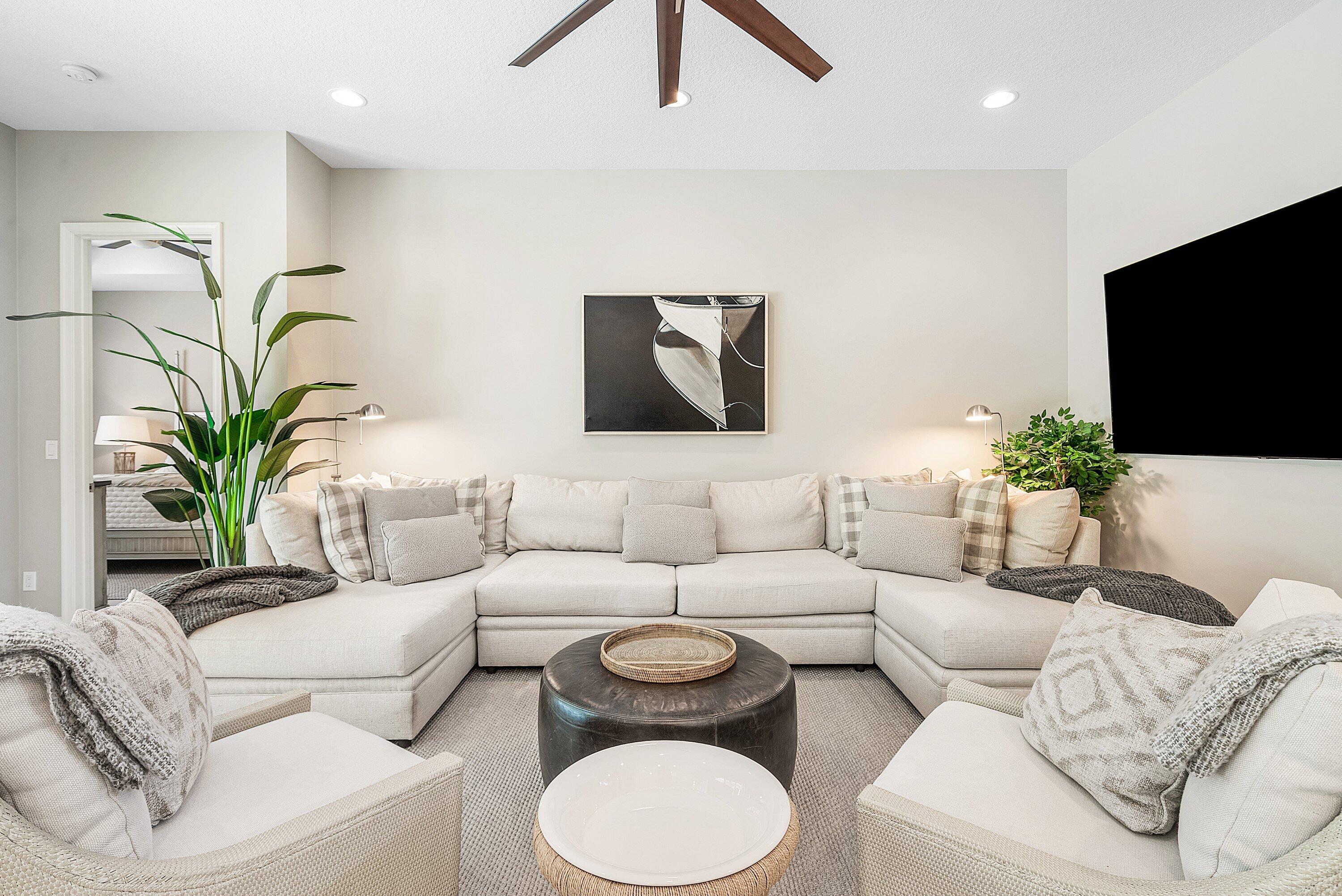 VALENCIA COVE AGR PUD SOUTH PL - Residential