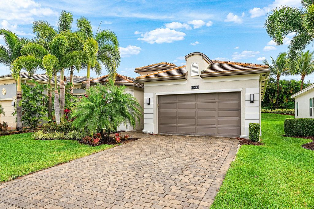 Photo of 12614 Crested Butte Avenue, Boynton Beach, FL 33437 (MLS # B26004403)