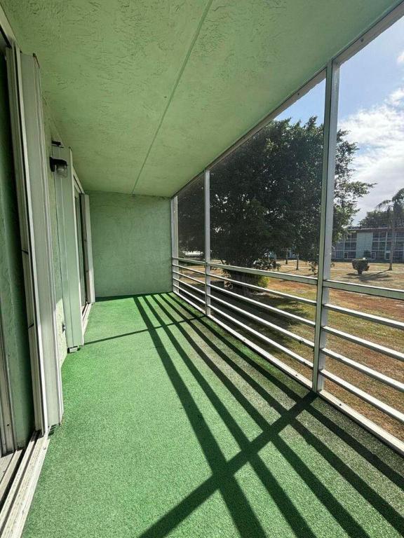 REGAL PALMS TRAFALGAR COND - Residential