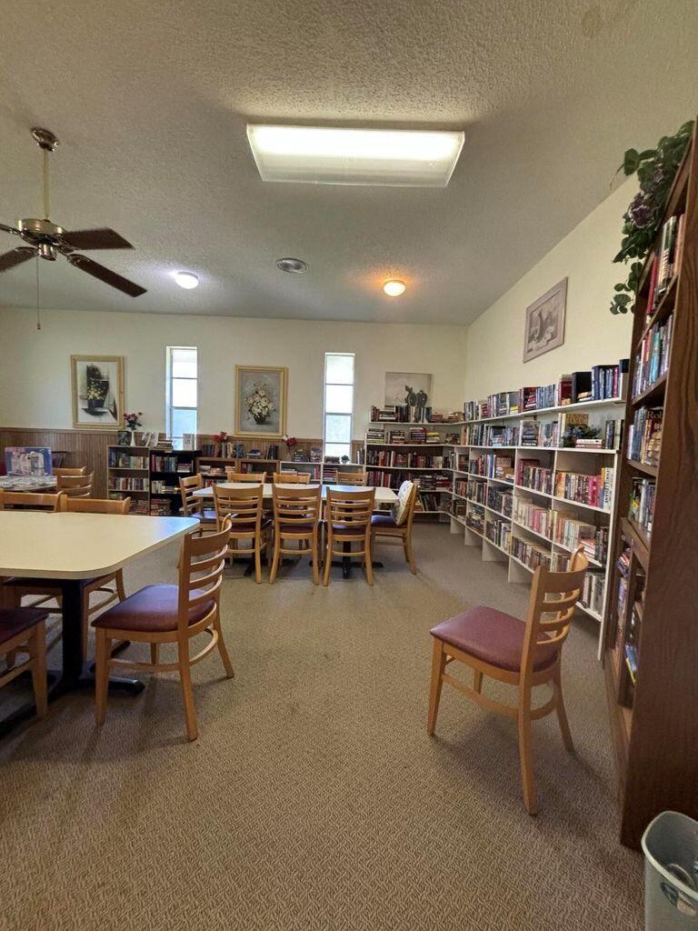 REGAL PALMS TRAFALGAR CON - Residential