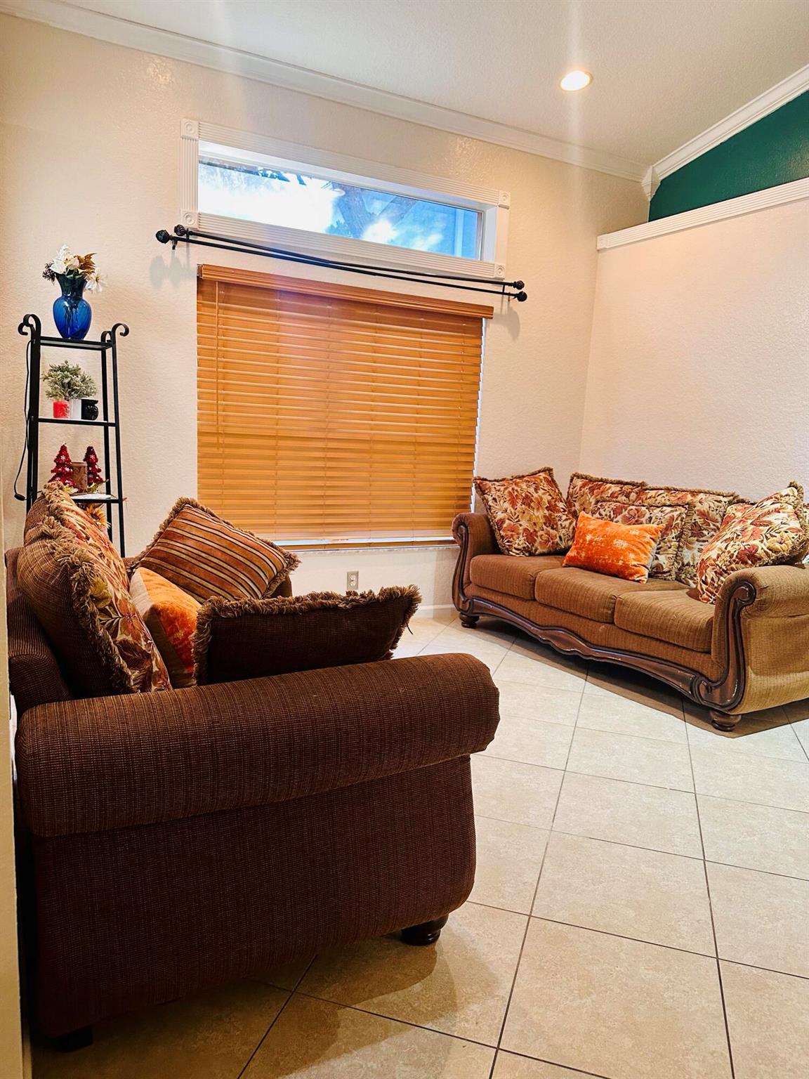 NAUTICA ISLES 3 - Residential Lease