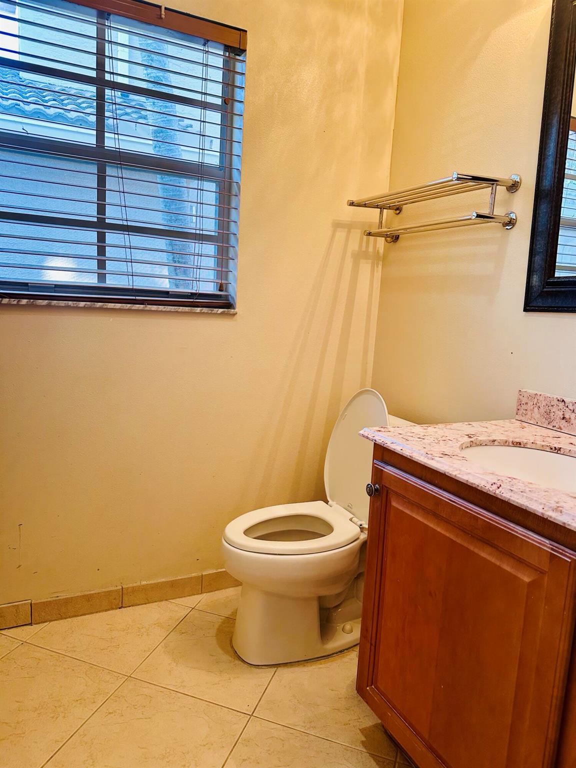 NAUTICA ISLES 3 - Residential Lease