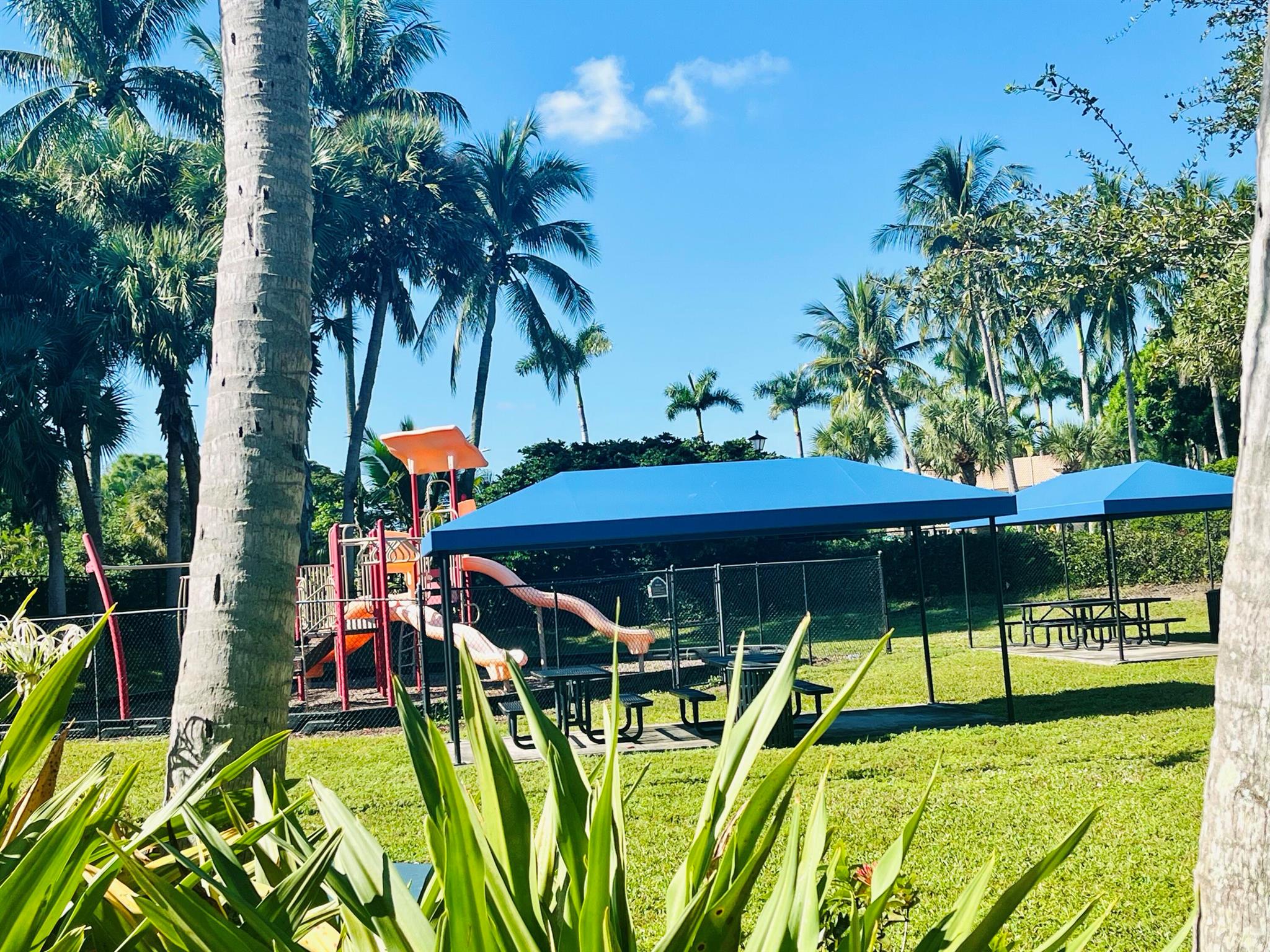 NAUTICA ISLES 3 - Residential Lease